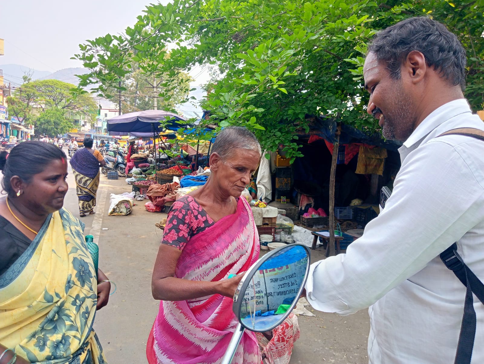 02-03-2026 அன்று Flowrish Foundation சார்பில் அன்னதானம் சிறப்பாக நடைபெற்றது.