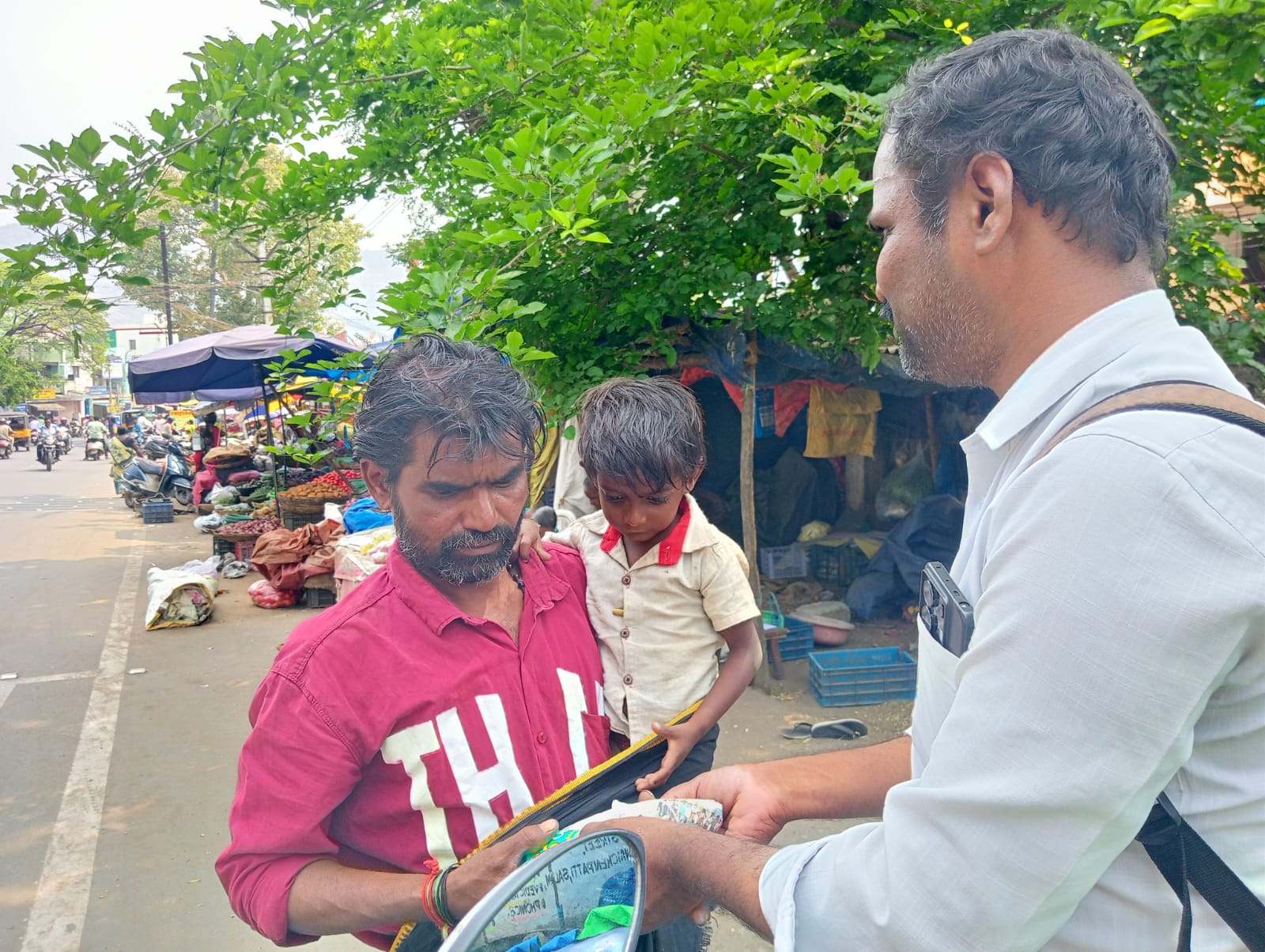 02-03-2026 அன்று Flowrish Foundation சார்பில் அன்னதானம் சிறப்பாக நடைபெற்றது.