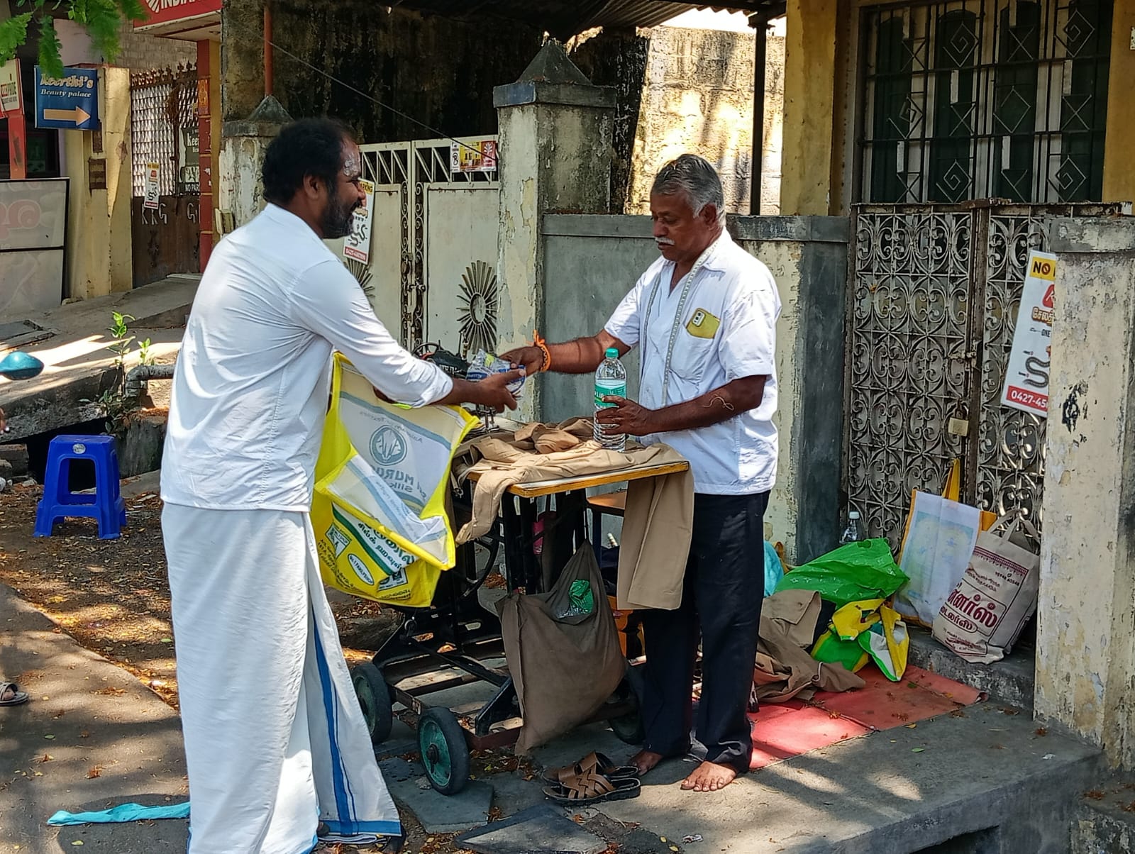 03-04-2026 – Mrs Sangeetha பிறந்தநாளை முன்னிட்டு Flowrish Foundation இணைந்து நடத்திய அன்னதான விழா