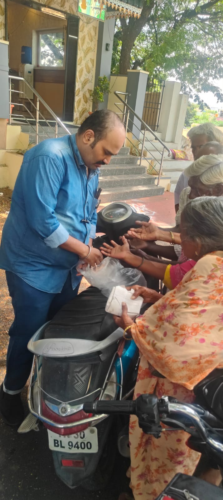 🎂 Flowrish Foundation சார்பில் Baby B.V. பிரக்யாவின் பிறந்தநாள் நல்வாழ்த்துகள்! 🎉