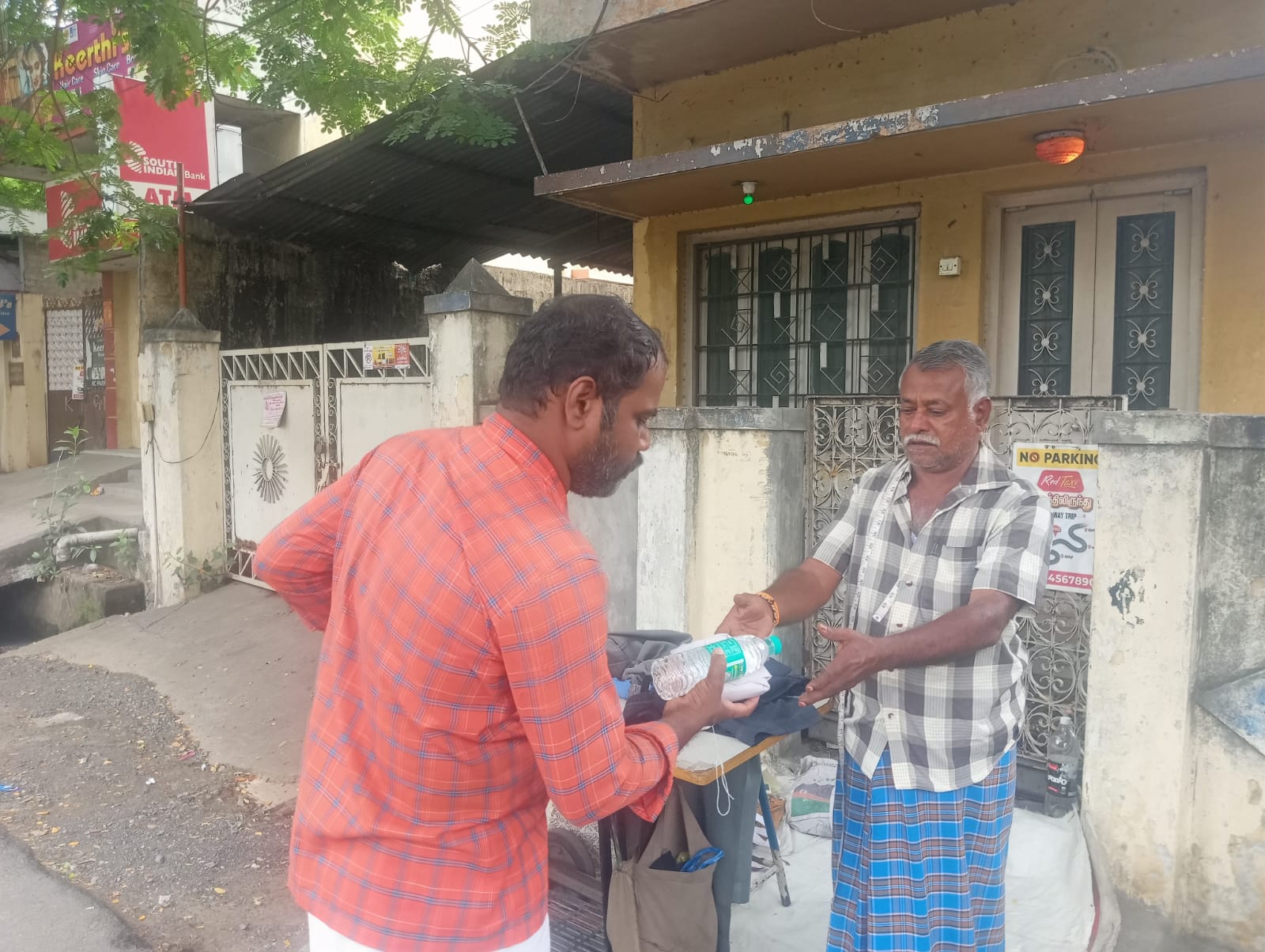 பசியை போக்குவோம் – அன்பை பகிர்வோம்