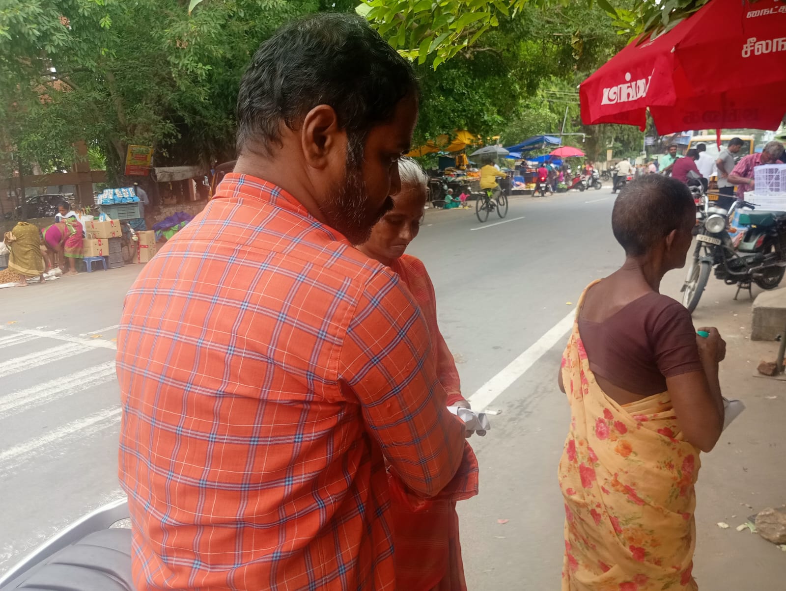 பசியை போக்குவோம் – அன்பை பகிர்வோம்