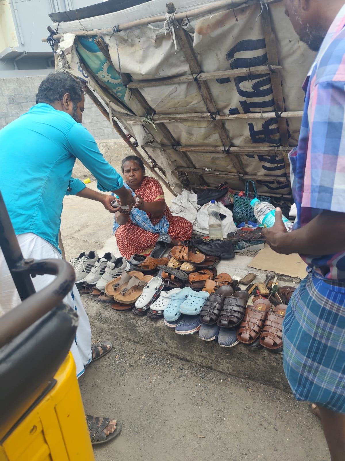 தமிழ் மொழியின் பிறந்தநாளை முன்னிட்டு Flowrish Foundation சார்பில் அன்னதானம் | 20.07.2026 | Salem