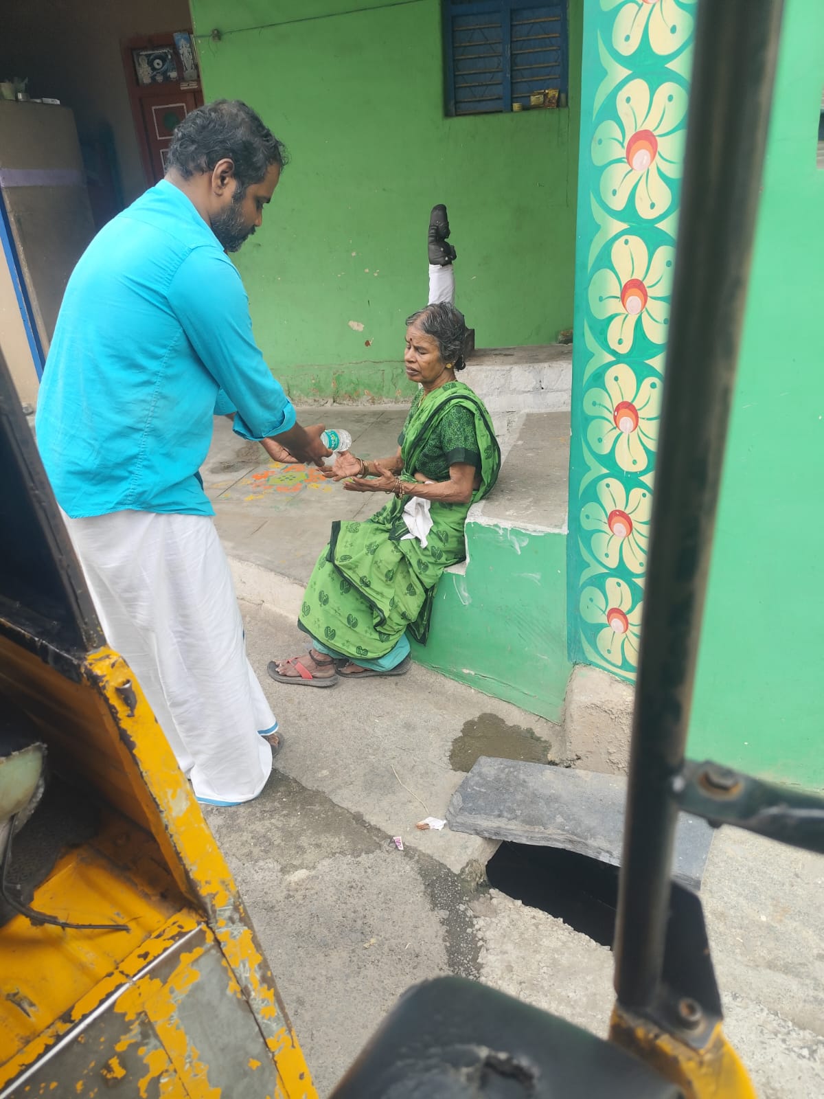 தமிழ் மொழியின் பிறந்தநாளை முன்னிட்டு Flowrish Foundation சார்பில் அன்னதானம் | 20.07.2026 | Salem
