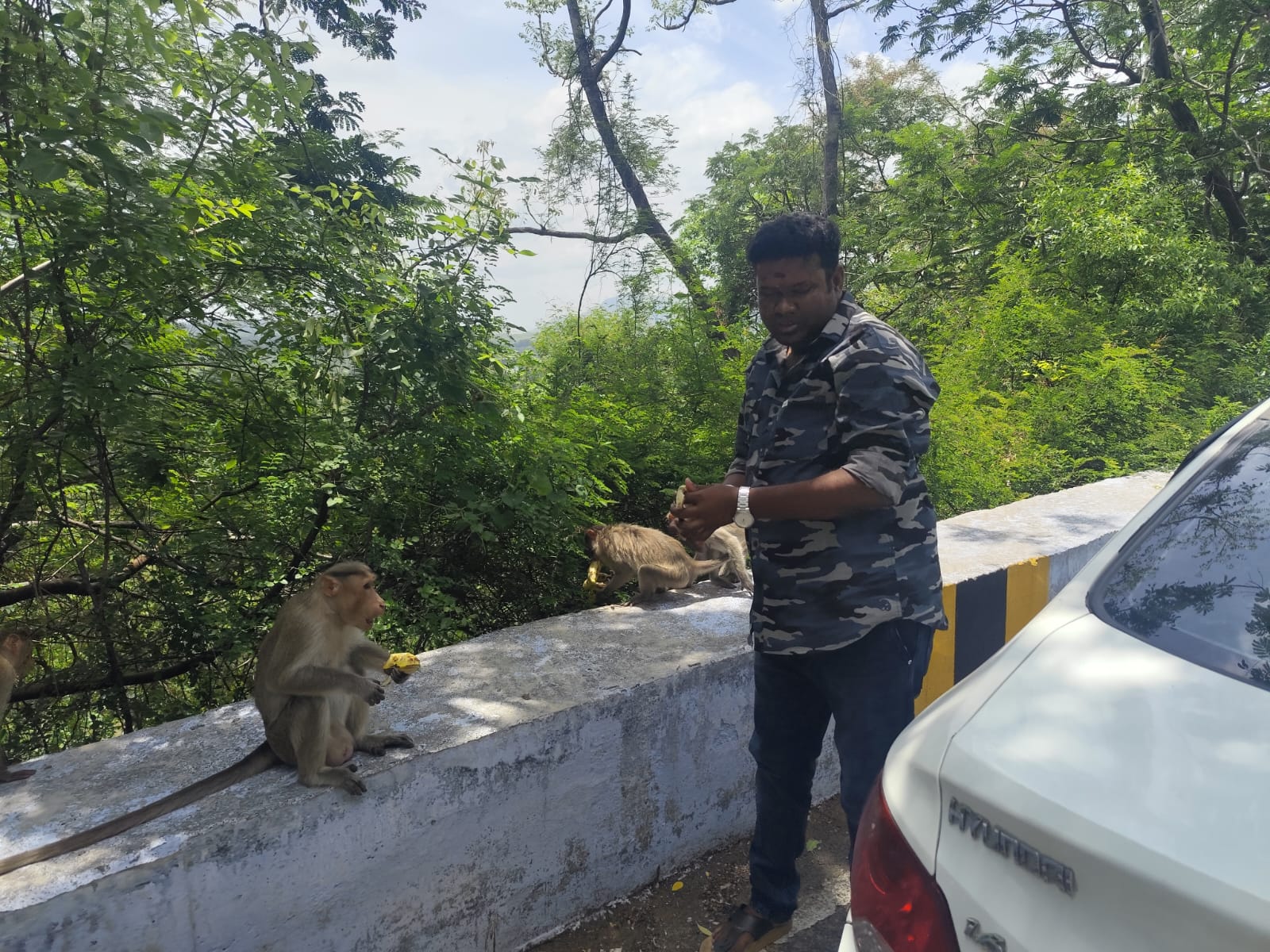 கணகராஜ்-ன் பிறந்தநாளை முன்னிட்டு Flowrish Foundation சார்பில் அன்னதானம் | 15.08.2026 | Salem